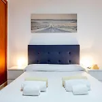 Edificio Carolina أذيخي